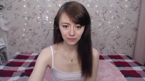 Lina Rouge online show from 2, 2, 2025