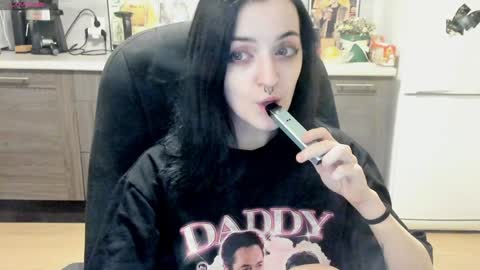 Lina 3  1715622743 online show from 8, 1, 2025