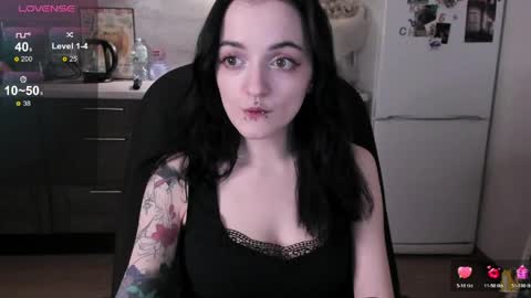 Lina 3  1715622743 online show from 4, 4, 2026