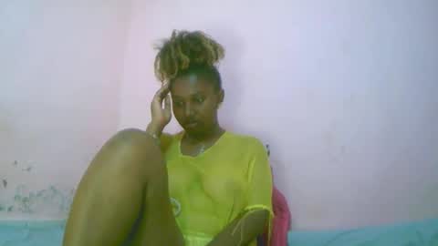 Snapshot of linah1123 chatting on 29, 9, 2025 linah1123 online show from 29, 9, 2025