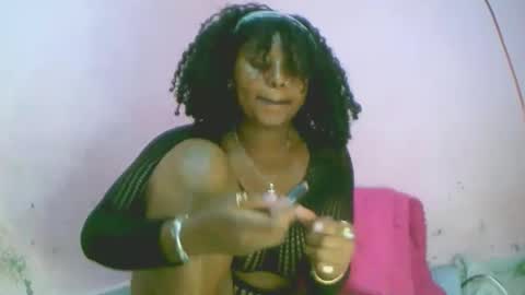 Snapshot of linah1123 chatting on 9, 10, 2025 linah1123 online show from 9, 10, 2025