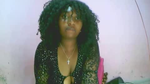Snapshot of linah1123 chatting on 11, 10, 2025 linah1123 online show from 11, 10, 2025