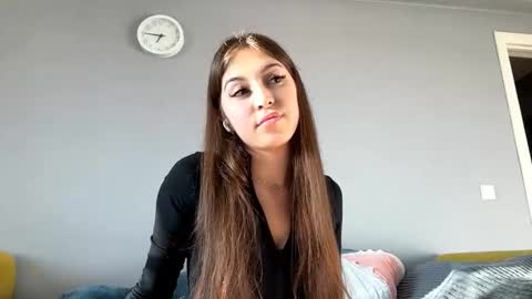 Elin online show from 15, 9, 2025
