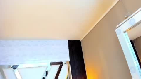  Linda  online show from 29, 11, 2025