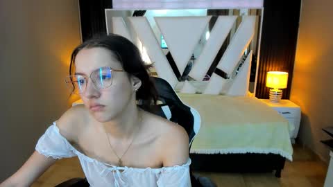  Linda  online show from 10, 1, 2026