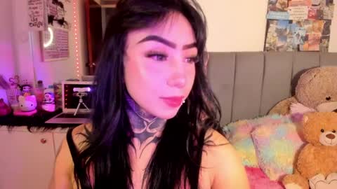 Lindaa maria  online show from 30, 3, 2026