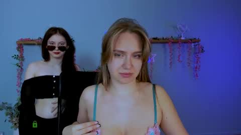 linda_save online show from 4, 5, 2026