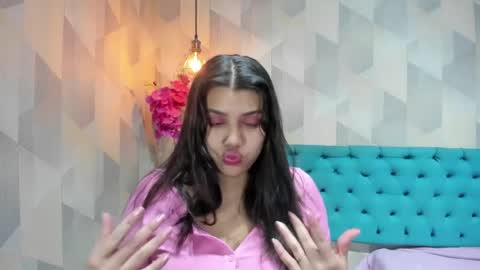    online show from 15, 6, 2026