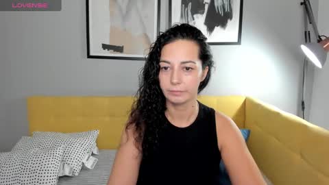 Snapshot of lindainsatiable chatting on 24, 2, 2025 Linda online show from 24, 2, 2025