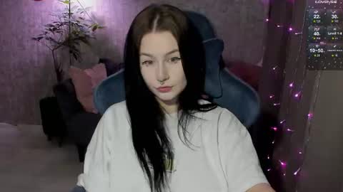 Snapshot of line_green chatting on 4, 7, 2026 Lina online show from 4, 7, 2026
