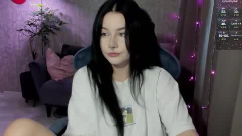 Snapshot of line_green chatting on 18, 7, 2026 Lina online show from 18, 7, 2026