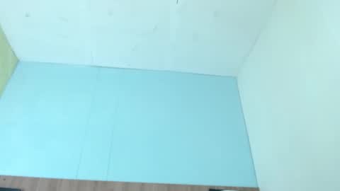 Snapshot of linger_3_9 chatting on 1, 10, 2025 V A L E  N T I N A online show from 1, 10, 2025