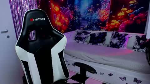 Tina online show from 19, 7, 2026