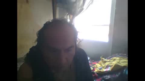 Snapshot of linseyyy chatting on 19, 1, 2025 belledelfyyy online show from 19, 1, 2025