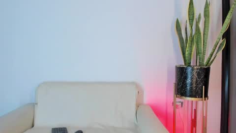 Liorah wolf online show from 30, 3, 2026