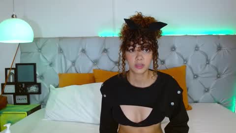 Snapshot of lioravelvetc chatting on 14, 2, 2026 Eliza Moreau online show from 14, 2, 2026