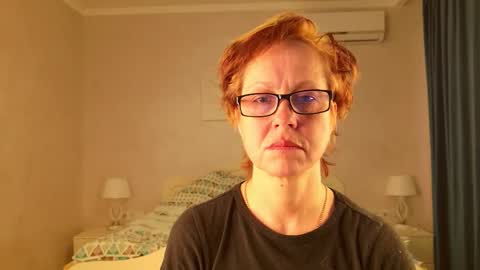 Liora Weiss online show from 2, 3, 2026