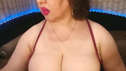 Snapshot of lipsaddiction chatting on 16, 6, 2026 LIpsAddiction online show from 16, 6, 2026