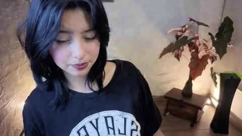 lisa dolly nyx online show from 1, 5, 2026