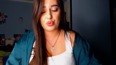 Snapshot of lisa_lady_golden chatting on 14, 9, 2025 lisa_lady_golden online show from 14, 9, 2025