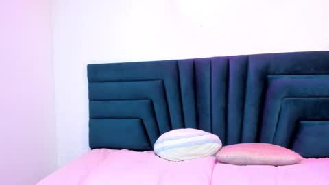 Snapshot of lisa_white_ chatting on 13, 1, 2025 lisa white online show from 13, 1, 2025