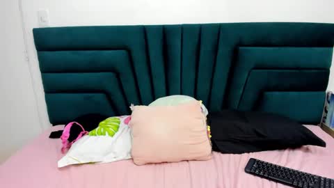 Snapshot of lisa_white_ chatting on 4, 3, 2025 lisa white online show from 4, 3, 2025