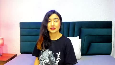 lisa white  online show from 17, 5, 2026