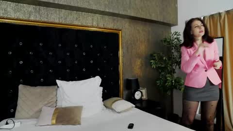 lisacroft online show from 7, 3, 2025