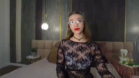 Lisa online show from 3, 2, 2026