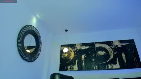 Lisa  Flowers online show from 14, 4, 2026