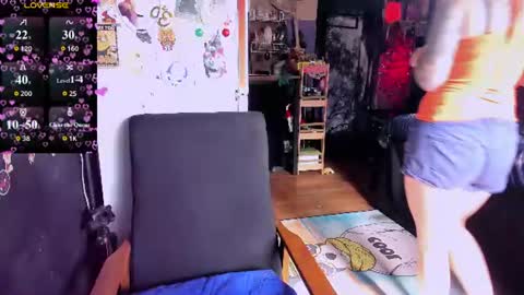 Snapshot of lisafoxy_y chatting on 18, 6, 2026 Lisa online show from 18, 6, 2026