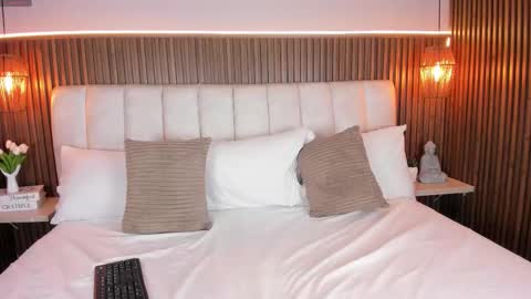 Snapshot of lisalain chatting on 2, 3, 2026 lisa online show from 2, 3, 2026