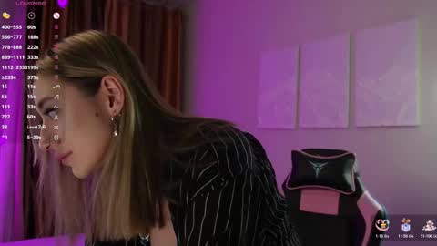   LISA   online show from 7, 2, 2026