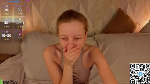 Snapshot of lissa_kitsune chatting on 19, 6, 2026 Lissa online show from 19, 6, 2026