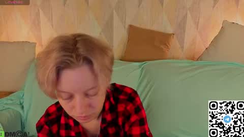 Snapshot of lissa_kitsune chatting on 16, 7, 2026 Lissa online show from 16, 7, 2026
