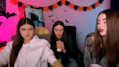 lissa_night online show from 25, 10, 2025