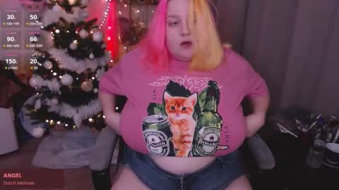 Snapshot of lissamuff chatting on 14, 12, 2025 Lissa online show from 14, 12, 2025