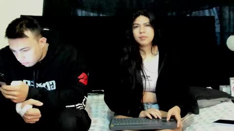 Natalia and alejandro online show from 11, 10, 2025