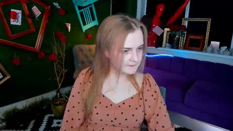 Lissa Telor online show from 10, 7, 2026