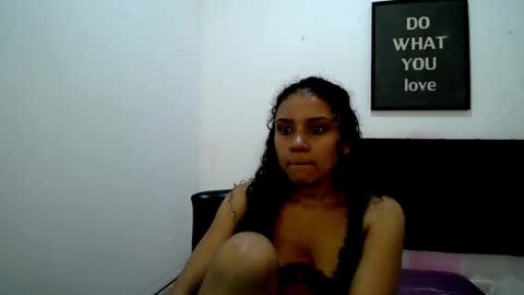 Snapshot of little18doll chatting on 4, 6, 2026 little18doll online show from 4, 6, 2026