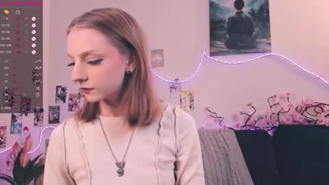 Snapshot of little__caprice chatting on 21, 2, 2026 Bella online show from 21, 2, 2026