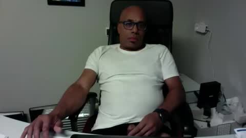Snapshot of little_buddha chatting on 30, 9, 2025 Pure Black Power online show from 30, 9, 2025
