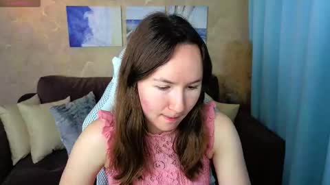 Snapshot of little_doll_meow chatting on 27, 11, 2025 Alexandra online show from 27, 11, 2025