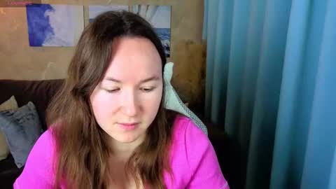 Snapshot of little_doll_meow chatting on 6, 1, 2026 Alexandra online show from 6, 1, 2026