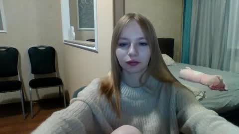 Snapshot of little_mariaa chatting on 24, 9, 2025 Maria online show from 24, 9, 2025