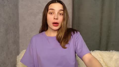 Snapshot of little_mia__ chatting on 9, 12, 2024 Mia   Im online every day 1530 PM in New York  2030 PM in London online show from 9, 12, 2024