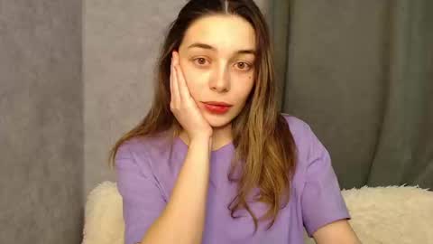 Snapshot of little_mia__ chatting on 20, 12, 2024 Mia   Im online every day 1530 PM in New York  2030 PM in London online show from 20, 12, 2024