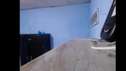 Snapshot of little_onixxx chatting on 30, 9, 2025 little_onixxx online show from 30, 9, 2025