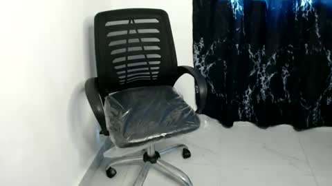 Snapshot of little_tease_banny chatting on 15, 3, 2026 banny online show from 15, 3, 2026