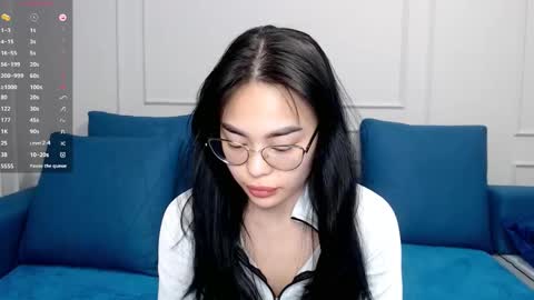 Snapshot of little_v1rgin_angel chatting on 6, 3, 2025 Kwan online show from 6, 3, 2025